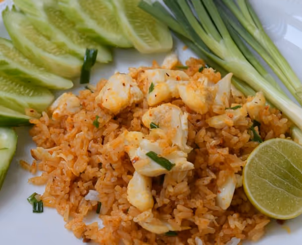 ข้าวผัดปู น้ำพริกนรก | แนะนำเมนูอร่อยจากน้ำพริกรุ่งเจริญ